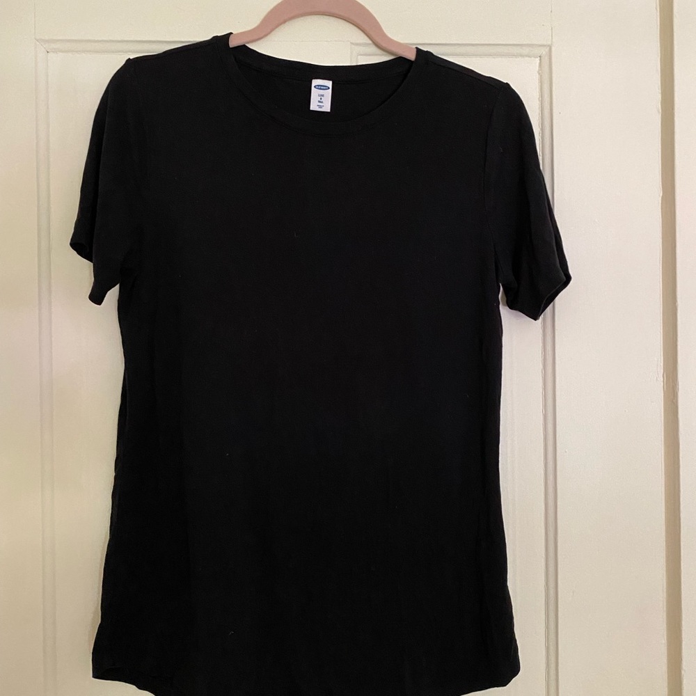 Old Navy Black Tee